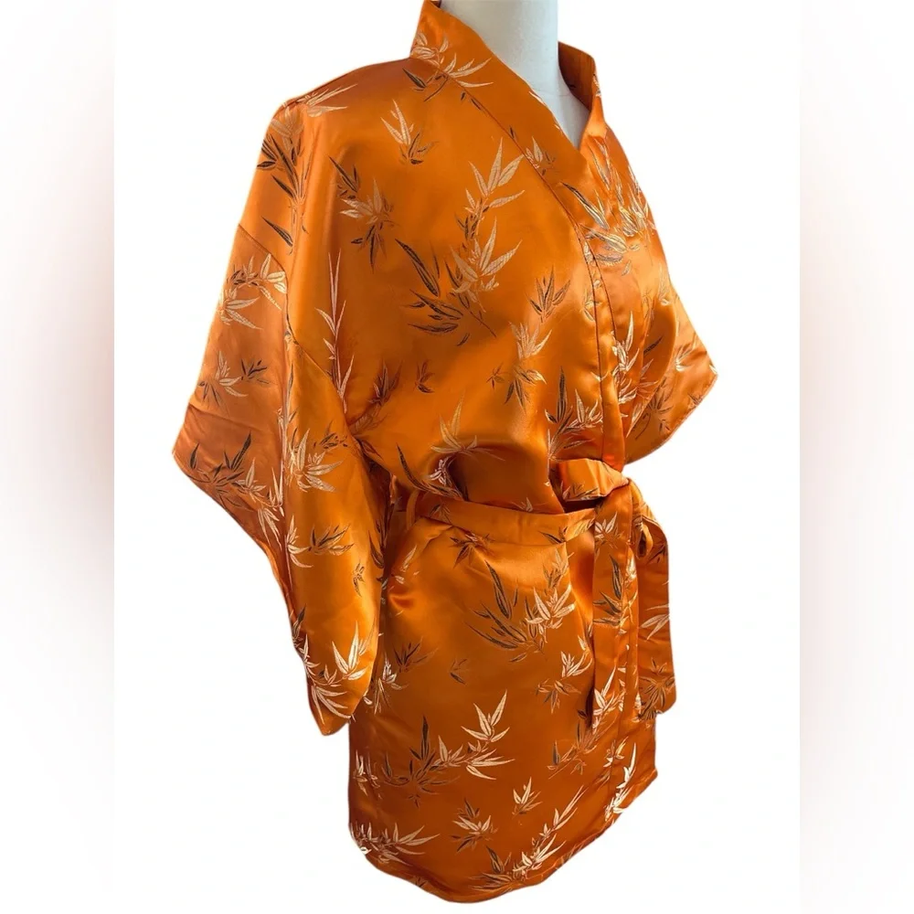 Oriental Orange Kimono Robe with Belt and Gold,Copper,Brown Leaf Pattern OS